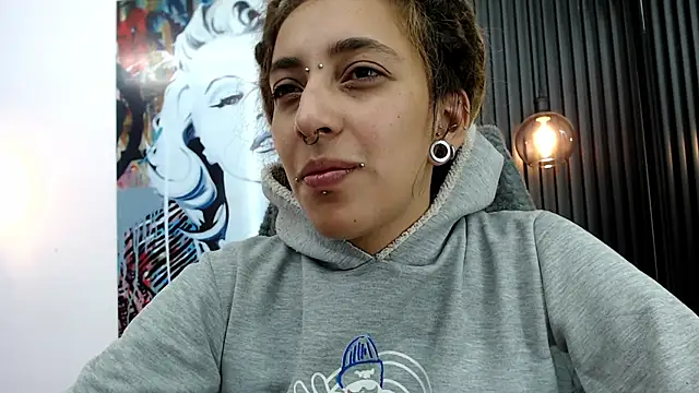 Snapshot of ORIANNA_BODMOD chatting on July 9, 2026, 7:31 am ORIANNA BODMOD online show from July 9, 2026, 7:31 am