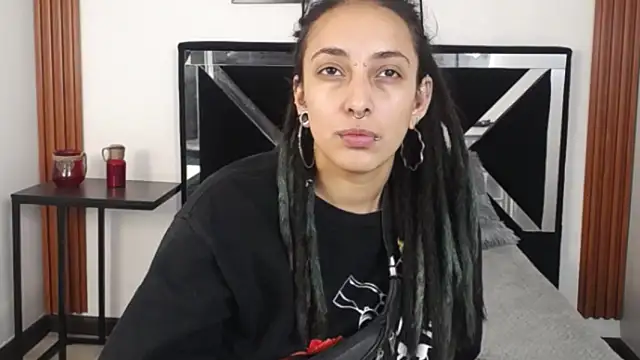 Snapshot of ORIANNA_BODMOD chatting on October 15, 2025, 9:23 pm ORIANNA BODMOD online show from October 15, 2025, 9:23 pm