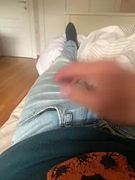 sergigomez online show from September 28, 2025, 2:35 pm