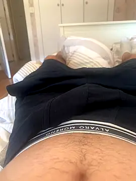 sergigomez online show from October 5, 2025, 10:28 am