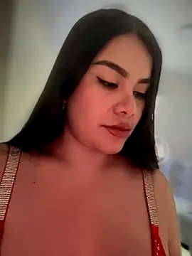 Snapshot of Insane_Issa chatting on November 21, 2025, 1:32 pm Insane Issa online show from November 21, 2025, 1:32 pm