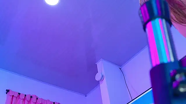 NathaxaLeans online show from April 23, 2026, 11:49 am