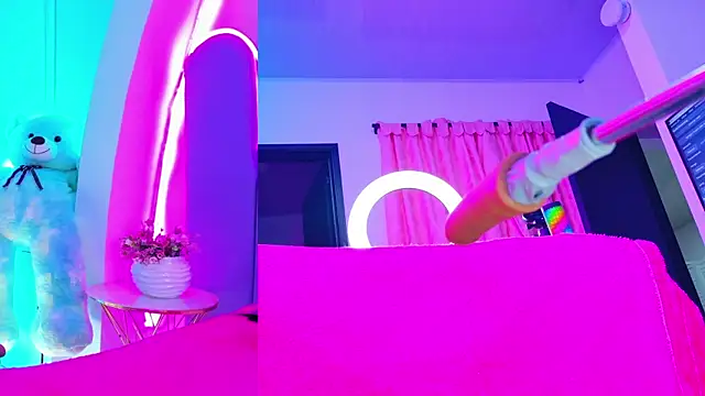 NathaxaLeans online show from April 23, 2026, 12:29 pm