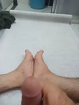 Snapshot of Hardapple01 chatting on July 15, 2026, 2:18 am Hardapple01 online show from July 15, 2026, 2:18 am