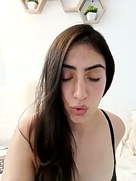 MIYESSI online show from April 15, 2026, 5:50 pm