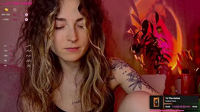 IttyKitty online show from February 11, 2026, 12:43 am