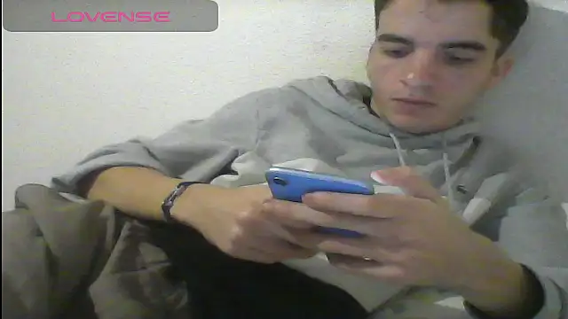 Tombgy07 online show from February 3, 2025, 9:39 pm