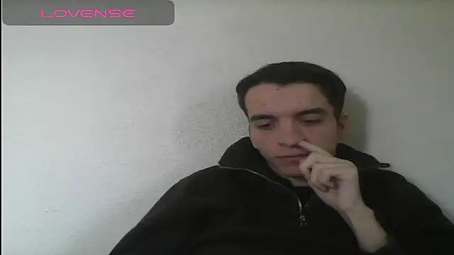 Tombgy07 online show from March 5, 2025, 1:17 pm