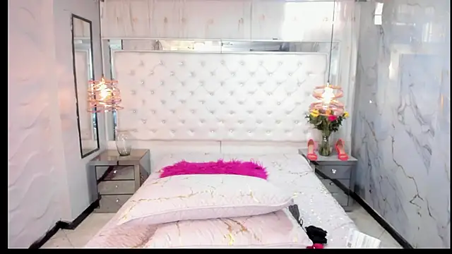 Snapshot of Georgina-Musk chatting on March 21, 2025, 7:46 pm Georgina-Musk online show from March 21, 2025, 7:46 pm