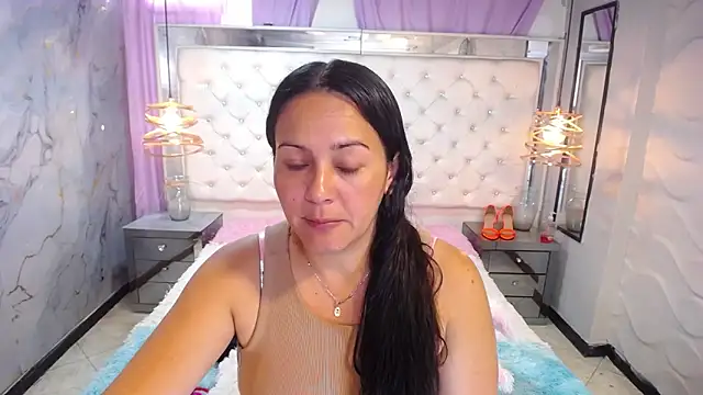 Snapshot of Georgina-Musk chatting on September 10, 2025, 7:35 pm Georgina-Musk online show from September 10, 2025, 7:35 pm