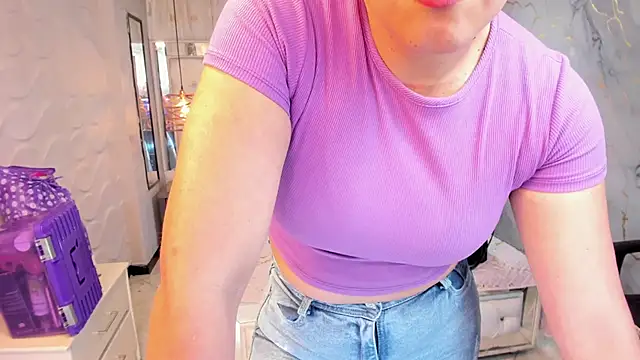 Snapshot of Georgina-Musk chatting on February 26, 2025, 7:42 pm Georgina-Musk online show from February 26, 2025, 7:42 pm