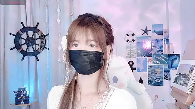 Snapshot of Your-Sunshine chatting on June 5, 2026, 4:02 pm Your-Sunshine online show from June 5, 2026, 4:02 pm