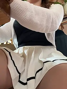 Jessical online show from February 15, 2025, 8:22 am