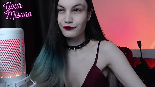 Snapshot of YourMisano chatting on December 3, 2025, 7:35 pm YourMisano online show from December 3, 2025, 7:35 pm