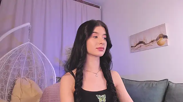 LauraCoy online show from January 21, 2025, 8:21 pm