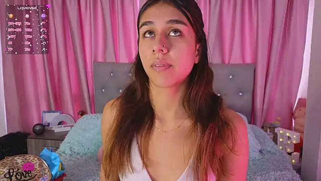 Emiily Scott1 online show from March 21, 2025, 2:51 pm