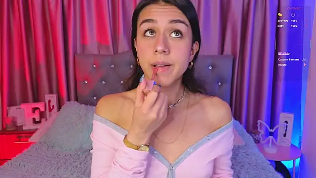Emiily Scott1 online show from June 2, 2026, 1:38 am