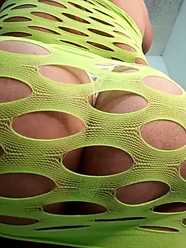 HORNY MATURE25 online show from March 18, 2026, 12:03 am