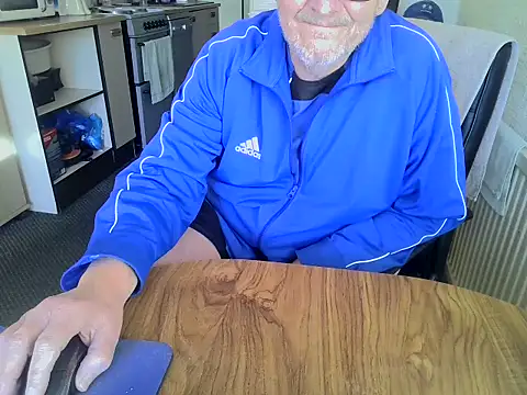 daddyflash online show from February 16, 2026, 9:52 am