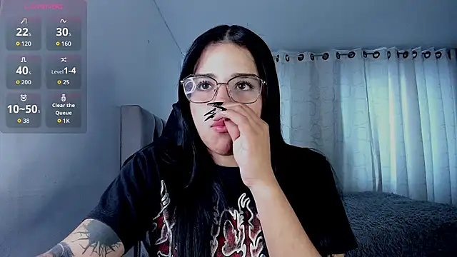 aliice walker  online show from February 23, 2026, 5:35 pm