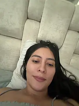 Snapshot of Sophie__Foxxx chatting on April 24, 2026, 4:53 pm Sophie Foxxx online show from April 24, 2026, 4:53 pm