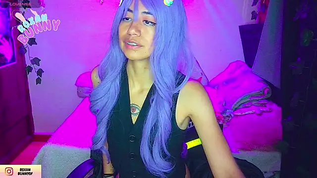 Roxanbunny1 online show from January 6, 2026, 4:05 am