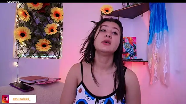 kisstarxxx online show from March 6, 2026, 2:23 pm