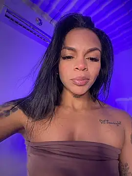 Charly  online show from April 5, 2026, 2:51 am