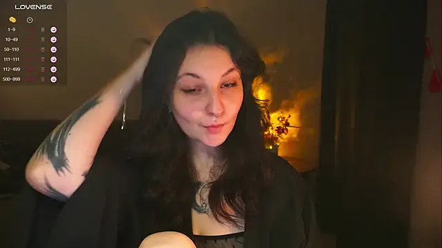 Snapshot of kshishtan chatting on November 28, 2025, 5:51 am kshishtan online show from November 28, 2025, 5:51 am