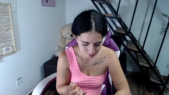 Snapshot of samantha_baby_ chatting on November 13, 2025, 7:29 pm samantha baby online show from November 13, 2025, 7:29 pm