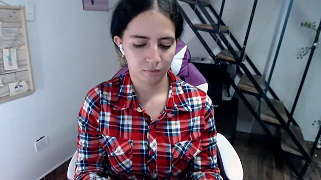 Snapshot of samantha_baby_ chatting on October 13, 2025, 4:36 am samantha baby online show from October 13, 2025, 4:36 am