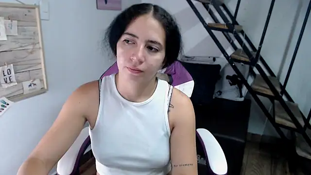 Snapshot of samantha_baby_ chatting on October 19, 2025, 5:16 pm samantha baby online show from October 19, 2025, 5:16 pm