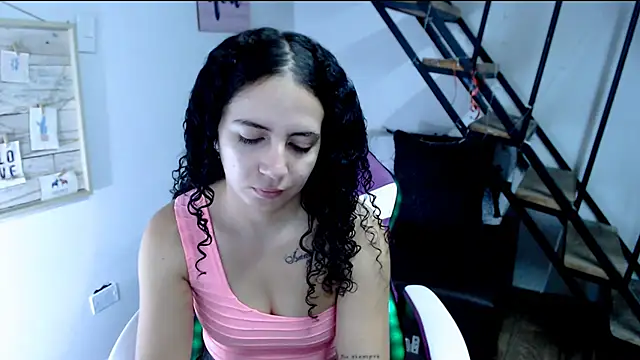 Snapshot of samantha_baby_ chatting on September 13, 2025, 2:17 pm samantha baby online show from September 13, 2025, 2:17 pm