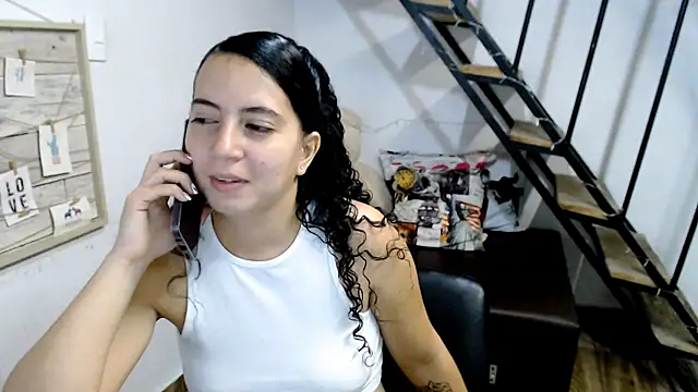 Snapshot of samantha_baby_ chatting on March 12, 2025, 9:24 pm samantha baby online show from March 12, 2025, 9:24 pm