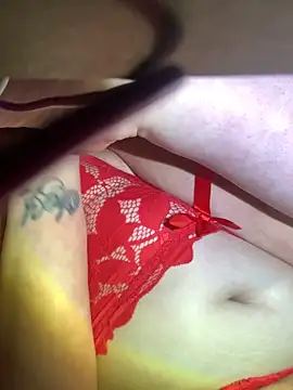 Snapshot of ThICk_JuIcEy chatting on December 19, 2025, 4:31 pm ThICk JuIcEy online show from December 19, 2025, 4:31 pm