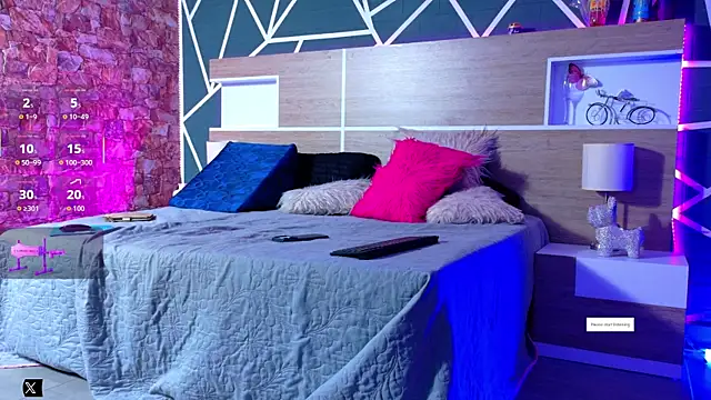 KAROL-SCOTT online show from November 20, 2025, 7:58 pm