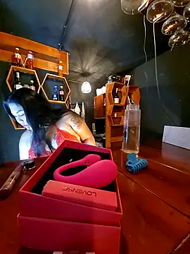 Snapshot of Evehampy chatting on September 30, 2025, 8:04 pm Evehampy online show from September 30, 2025, 8:04 pm