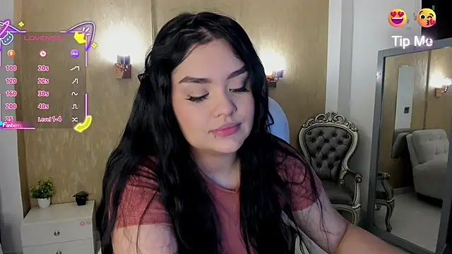 Snapshot of martinasaez chatting on November 1, 2025, 1:49 pm martinasaez online show from November 1, 2025, 1:49 pm