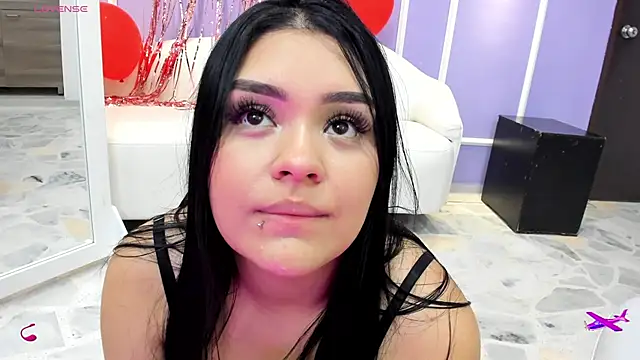 Snapshot of martinasaez chatting on February 15, 2025, 8:12 pm martinasaez online show from February 15, 2025, 8:12 pm
