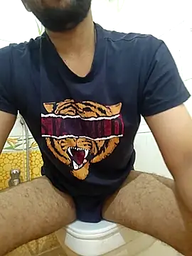 Snapshot of Casting_Design chatting on June 9, 2026, 1:50 am Casting Design online show from June 9, 2026, 1:50 am