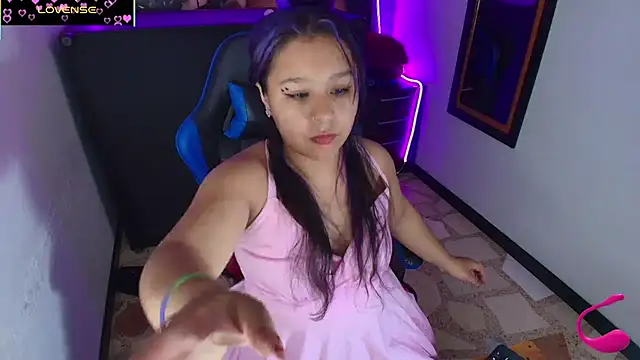 Charis 21 online show from February 11, 2026, 7:25 pm