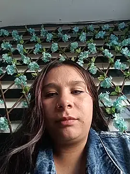 Snapshot of Charis_21 chatting on July 7, 2026, 9:07 pm Charis 21 online show from July 7, 2026, 9:07 pm