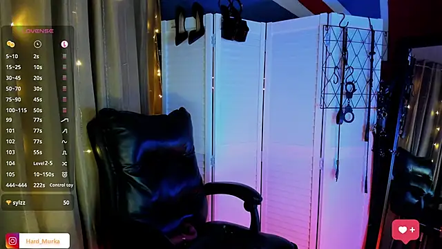 Snapshot of Mistress_Katerina chatting on December 12, 2024, 9:48 pm Mistress Katerina online show from December 12, 2024, 9:48 pm