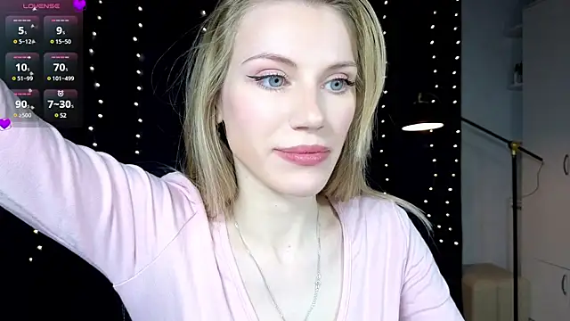 Lilianna Just online show from March 14, 2025, 6:29 pm