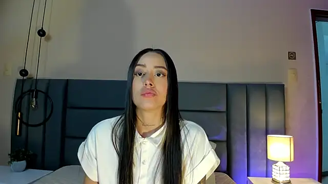 Snapshot of NoraDasilva chatting on September 25, 2025, 1:00 am NoraDasilva online show from September 25, 2025, 1:00 am