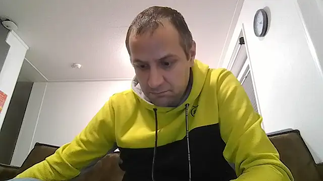 popperspair online show from September 25, 2025, 1:22 am