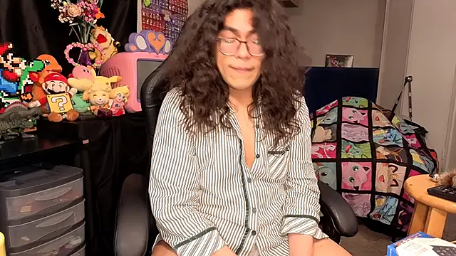 ShinyCherub online show from October 29, 2025, 12:26 pm