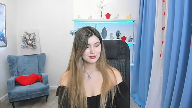 Snapshot of AnneTLi chatting on March 4, 2026, 7:21 pm AnneTLi online show from March 4, 2026, 7:21 pm