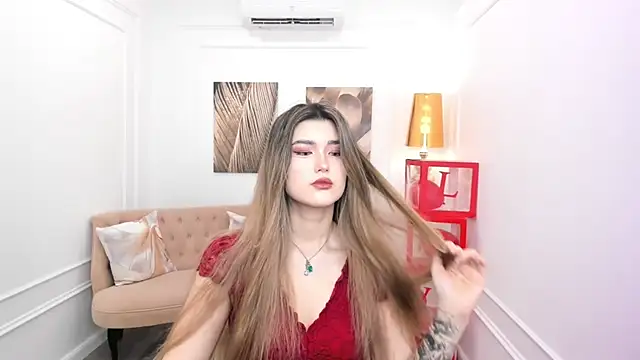 Snapshot of AnneTLi chatting on February 24, 2026, 3:18 am AnneTLi online show from February 24, 2026, 3:18 am