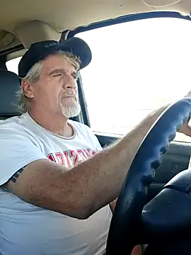 Snapshot of TTolbert chatting on January 13, 2025, 4:41 pm TTolbert online show from January 13, 2025, 4:41 pm